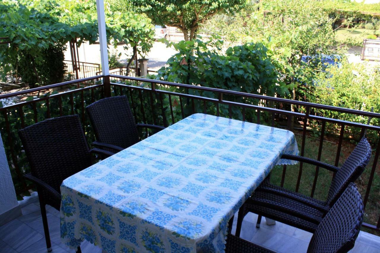 Apartment Vera Umag Exterior foto