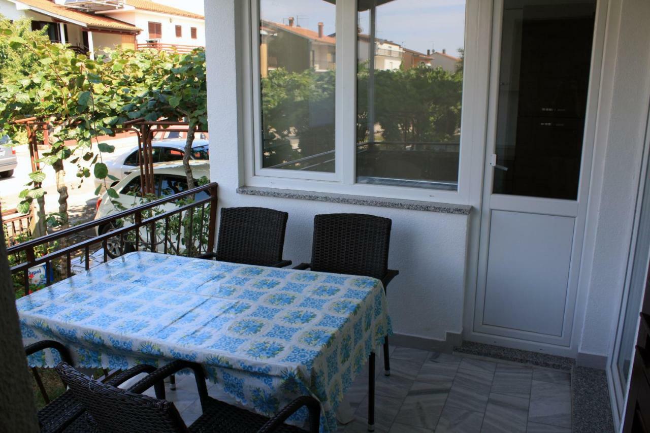 Apartment Vera Umag Exterior foto